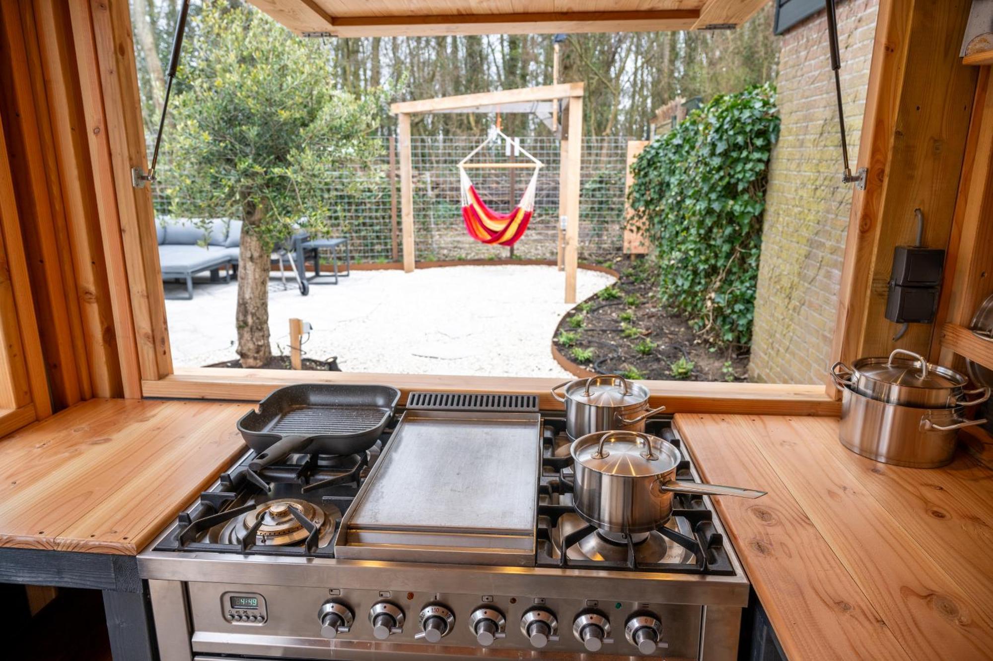 Kahakai Beach House - Unique Outdoor Kitchen - Next To Local Lake And 15 Min. The From Beach Noordwijkerhout Buitenkant foto